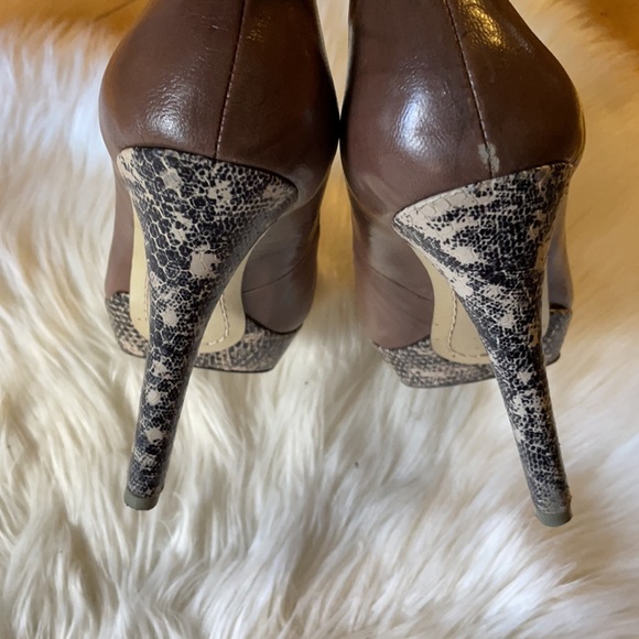 BCBG Heels - Picture 10 of 10